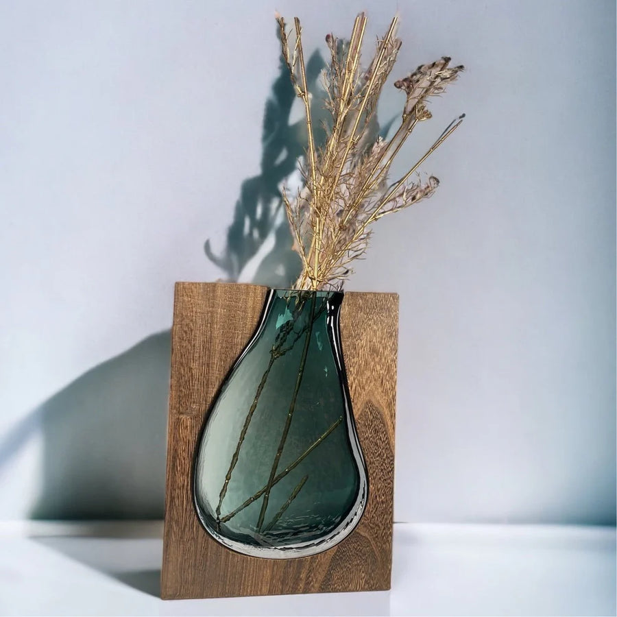 Vase nordic live edge